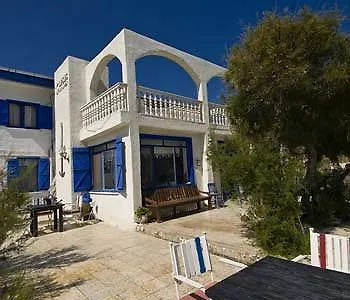 Konukevi Lipsos Ata'nın Yeri Yeniliman