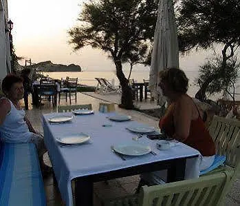 Konukevi Lipsos Ata'nın Yeri 2*