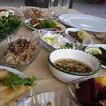 بيت ضيافة Lipsos 2*