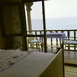 Lipsos بيت ضيافة