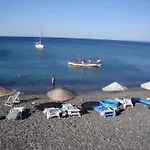 Lipsos بيت ضيافة 2*